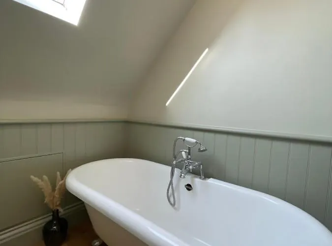 Les Camelis Holiday home *